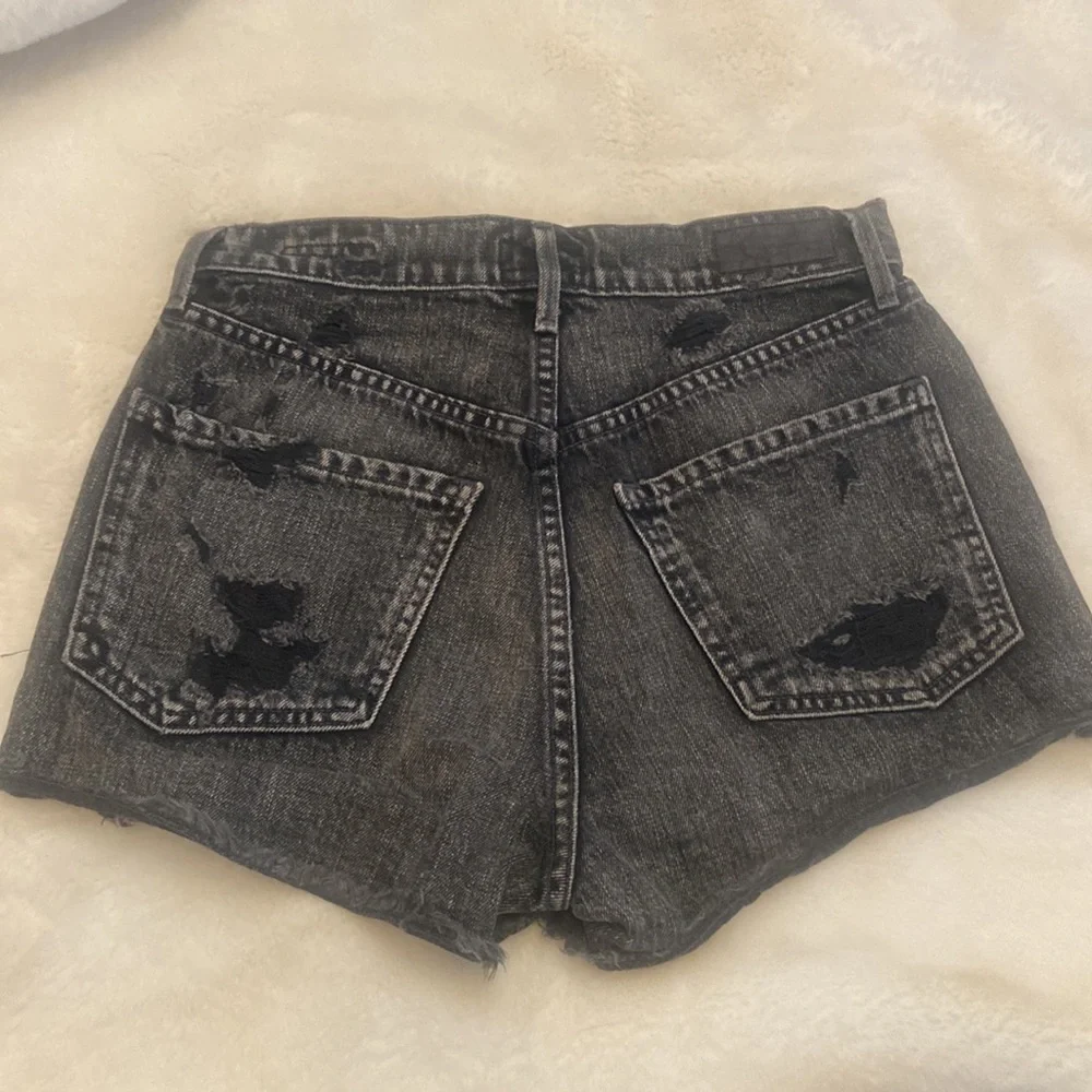 Agolde Dark Denim Jean Shorts - Picture 5 of 5